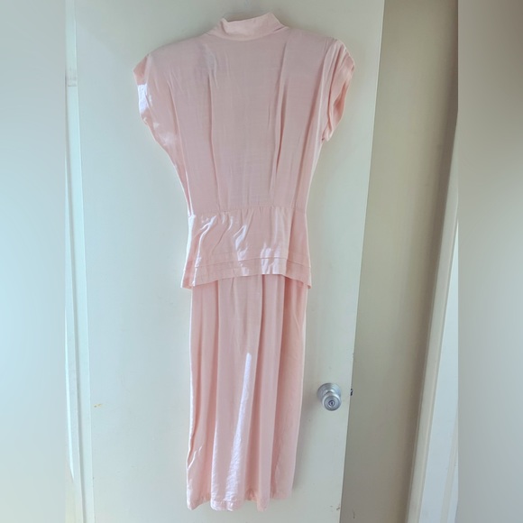 Pretty in Pink 80s dress - Picture 10 of 11